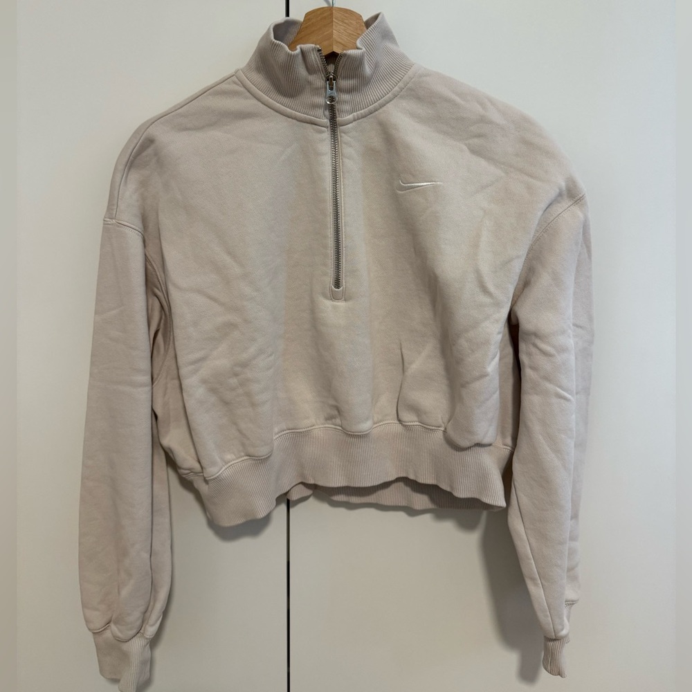 Nike Women's Beige Quarter-Zip Cropped Sweatshirt